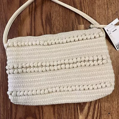 Women’s H&M Crossbody Cream Purse • $0.99