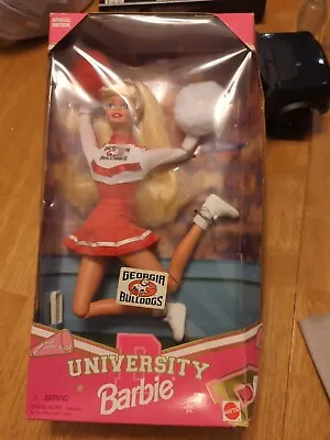 UGA 1996 Barbie Mattel 17192 University Of Georgia Cheerleader Georgia Bulldogs  • $20.99