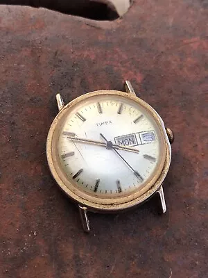 Vintage Timex Men Gold Tone Day Date Mechanical Watch • $17.99