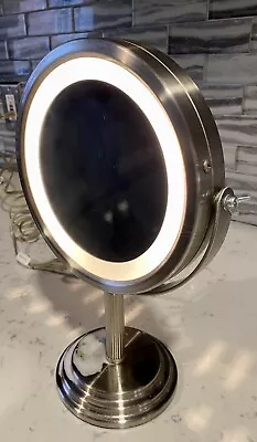 Jerdon Magnifying Lighted Makeup Mirror Preowned • $23.74