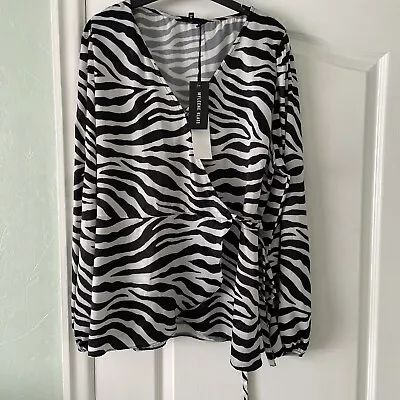 BNWT Next Myleene Klass Size 22 Black & White Stripe Crossover Top Long Sleeves • £10.99