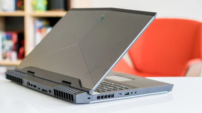 $900 • Buy Dell Alienware 17 R4 | Gaming Laptop |  I7-6700HQ | GTX 1070 (8GB)