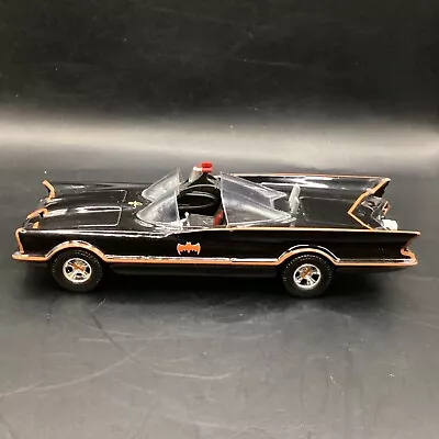 Jada 31703 Hollywood Rides Classic Tv Series 1966 Batmobile 1/32 • $15