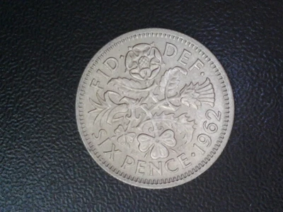 £0.99 • Buy Queen Elizabeth II Sixpence Very Nice Condition 1962 A