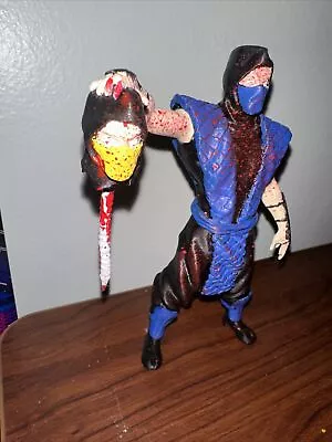 Mortal Kombat Sub Zero & Scorpion Fatality  • $23