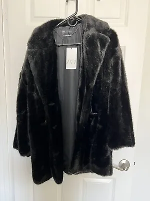 $80 • Buy Nwt Zara Faux Fur Coat Black  S $119