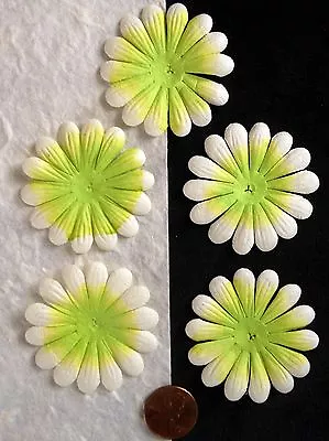 10 Flowers Bright Green Petals Daisy Flower Handmade Mulberry Paper Springtime • $1.69