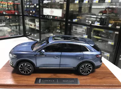 Original 1:18 Lincoln Navigator SUV 2020 Nautilus Alloy Car Model. • $111.99