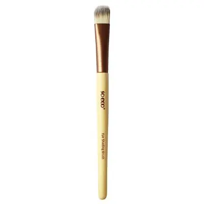 So Eco Eye Shading Brush - High Quality Eye Shading Makeup Brush - Eco Friendly! • £9.99