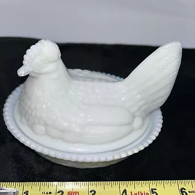 Vintage Westmoreland White Milk Glass Hen Chicken Split Tail On Nest Candy Dish! • $13.99