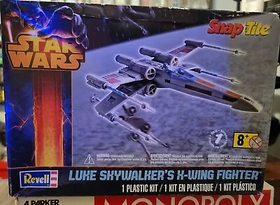 Star Wars Luke Skywalker's X-Wing Fighter Revell Model Kit + Bonus • $28