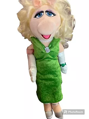 Miss Piggy 20  Green Gown Dress Plush Disney Store The Muppets Most Wanted • $26.85