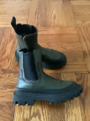 Zara Girl Cute Rugged Motor Ankle Winter Fall Boot Army Green Black Size 30 • $9.99