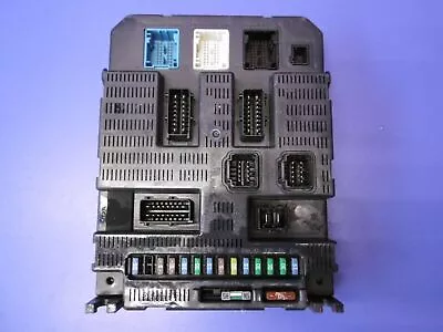 ECU Fuse Box Control Unit Peugeot Ctroen 9663798480 Bsi 2004 P08-00 • $68.05