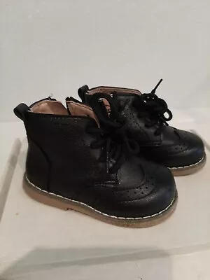 Infant Black Boots - UK Size 5 • £2.50