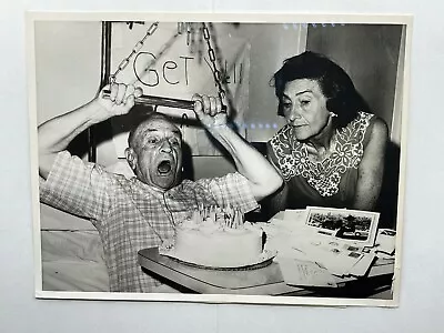 1965 UPI Wire Photo Casey Stengel & Wife Edna 75th Birthday Hospital Bed Mets • $29.99