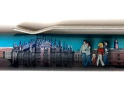 Milano Italy Floaty Pen Moving Tourist Family Milan Cathedral City Vintage • $23.99