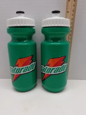 Pair Of Vintage Gatorade Bottles In Very Good Condition Specialized 8  • $35.50