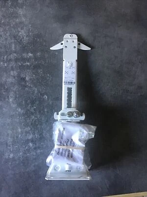 £35 • Buy Stelrad Floor Standing Bracket