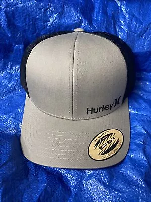 Hurley Corp Staple  Trucker Snapback BRAND NEW !FREE SHIPPING • $15.99