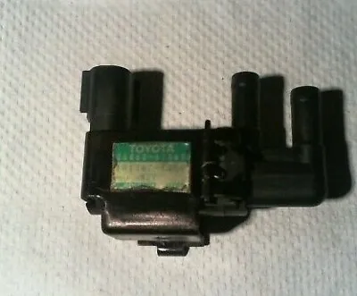  Toyota Tacoma Original Air Control Vacuum Switching Valve( Denso 25860-62060 ) • $25