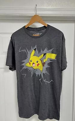 Pokemon Pikachu T-Shirt Men's Size Larg Short Sleeve Electric Game Freak 2014 • $9.99