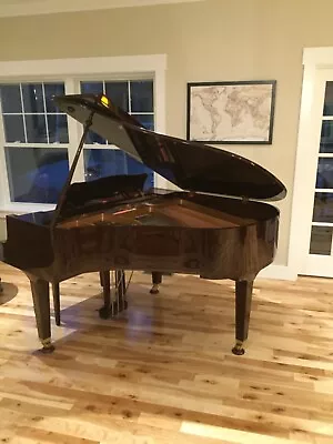 Yamaha Baby Grand Piano GH1 Tiger Mahogany • $5500