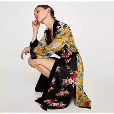 ZARA Black Floral Patchwork Velvet Trim Kimono Robe Split Hem Duster Medium • $119.98