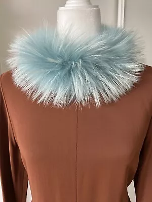 Gorgeous Aquarium Color Real Polar Fox Fur Neck Wrap 21 X2” Collar  • $50