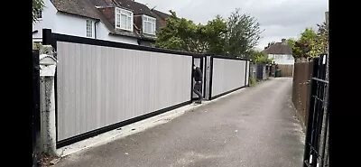 £1 • Buy AUTOMATIC ELECTRIC  SLIDING GATES-the Price Is For Making An Offer