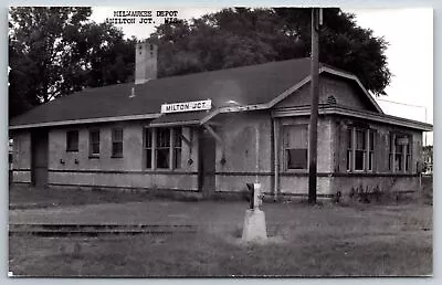 Milton Junction Wisconsin~Milwaukee Railroad Depot~Train Station~1950s RPPC • $16