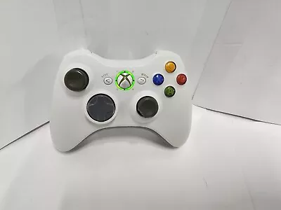 Official OEM Original Microsoft Xbox 360 Wireless Controller White - Untested  • $15