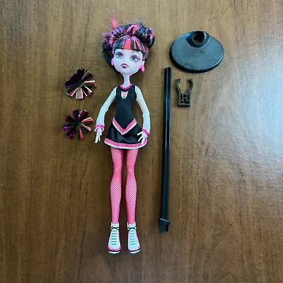 2011 Mattel Monster High Fearleading Draculaura Exclusive Doll Complete Mt- • $7