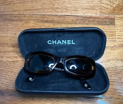 CHANEL Vintage Sunglasses Tortoiseshell Gold CC Logo Vintage 100% Authentic • $200