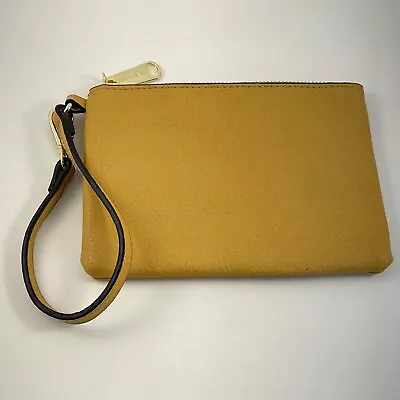 Steve Madden Small Wristlet Bag In Color Mustard • $17