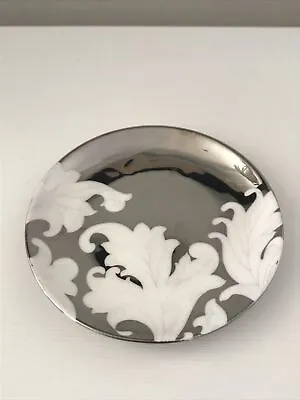Zara Homewares Silver & White Leaf Design Trinket Dish Plate 12.5cm Diameter • $14
