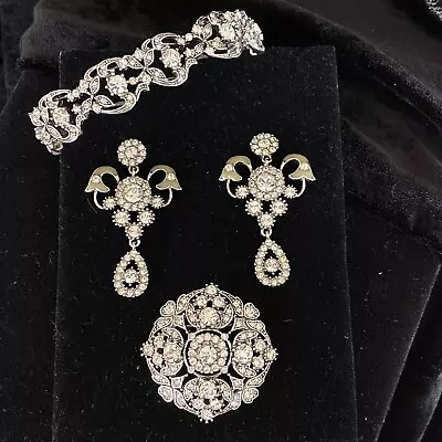 Vintage QVC JOAN RIVERS Classics Collection Elegant Lot With Swarovski Crystals • $24.99