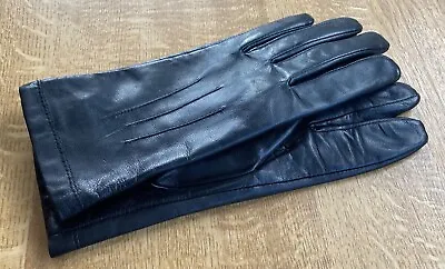 M&S  Collection  Ladies Black Leather Lined Gloves (Medium) • £12
