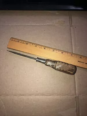 Vintage Irwin Screwdriver 800-4  With Wood Handle Made In USA • $4.99