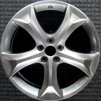 Toyota Venza Hyper Silver 20 Inch OEM Wheel 2009 To 2016 • $258