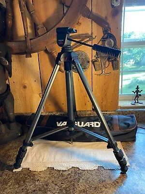 Vanguard Video K Adjustable Tripod 20-08-58 W/Carrying Bag • $11.99