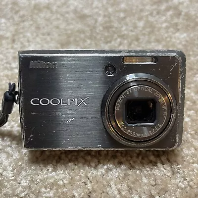 Nikon COOLPIX S600 10.0MP Digital Camera No Battery No Charger For Parts Only • $14.99