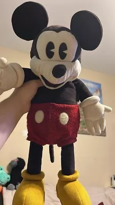 Folkmanis Puppets Mickey Mouse • $340
