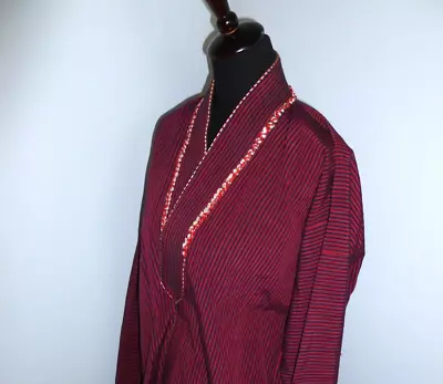 Vintage Mens Robe 1940s Dressing Gown Antique Coat Smoking Jacket Film Noir • $225