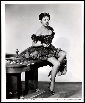 Luscious Beauty YVONNE DE CARLO LEGGY CHEESECAKE 1952 BARE SHOULDER PHOTO 565 • £54.04