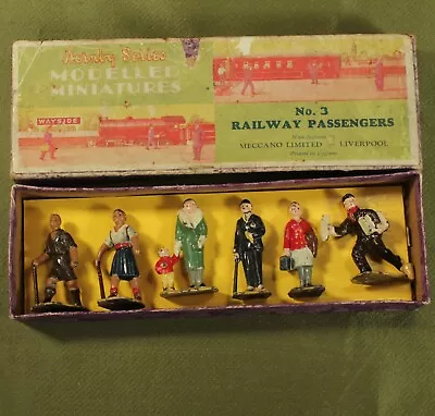 HORNBY O No 3 RAILWAY PASSENGERS SET MODELLED MINIATURES C1933 Pre War • £95