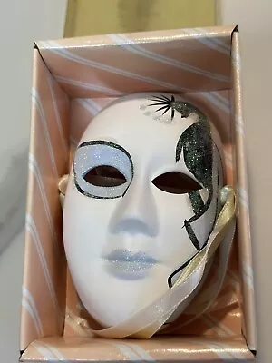 Vintage 1989 Decorative Mardi Gras Style Mask Miniature ￼ • $10