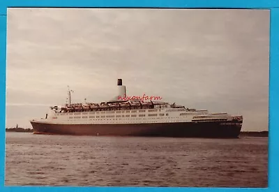 Original Postcard Size RP  Cunard Line QUEEN ELIZABETH 2 Coloured • £1.25
