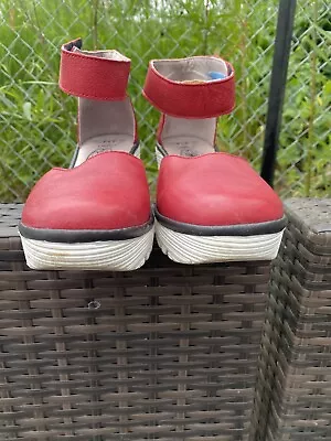 £0.99 • Buy London Fly Size 7 Red Shoes