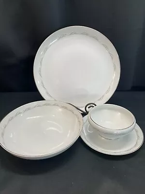 Mikasa  BRIDAL LACE  Japan ~ #8352 ~ 3 Piece Serving Set: Gravy  Bowl Chop  • $49.99